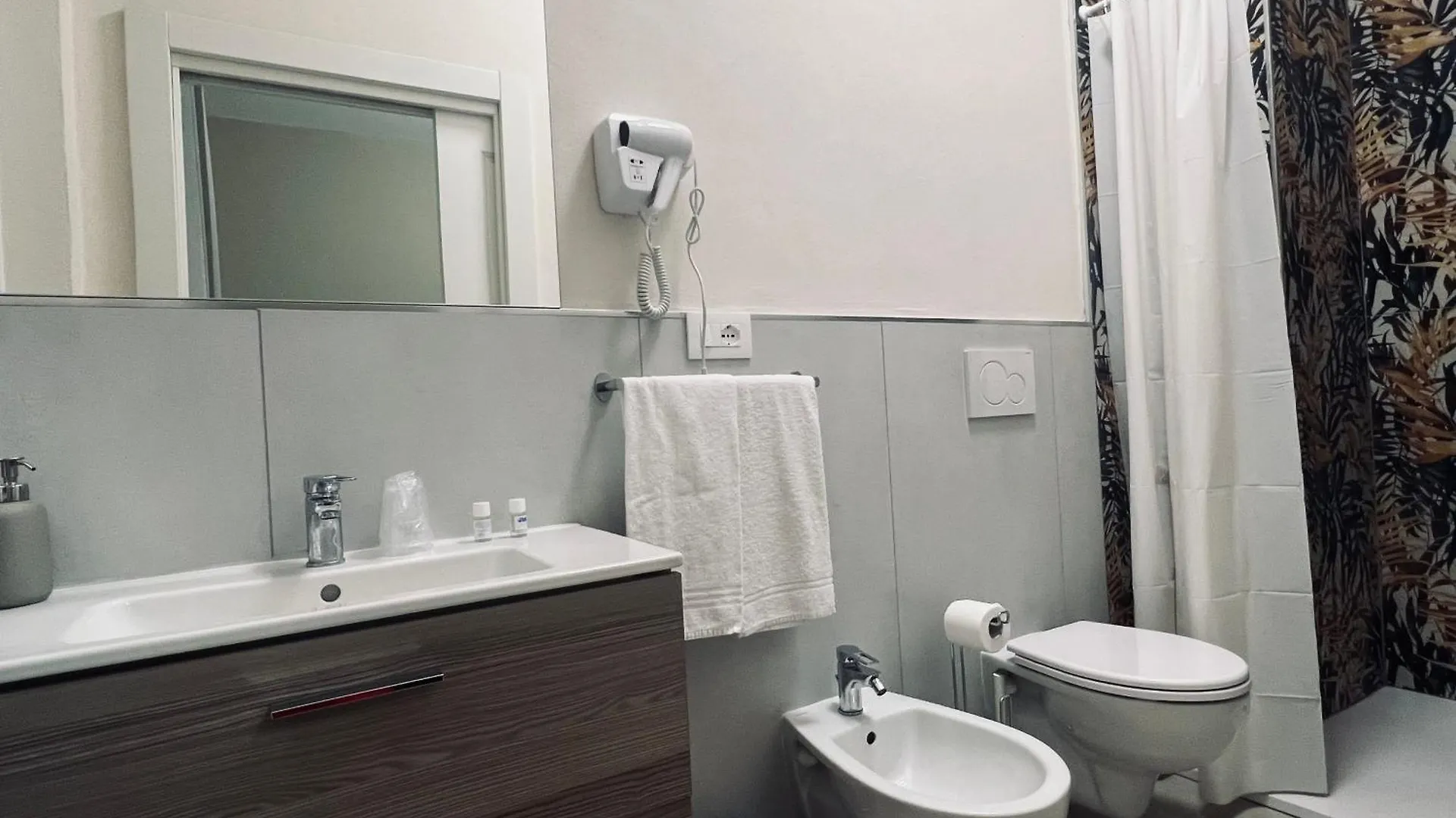 Il Galileo Rooms Pisa 3*,  Italy